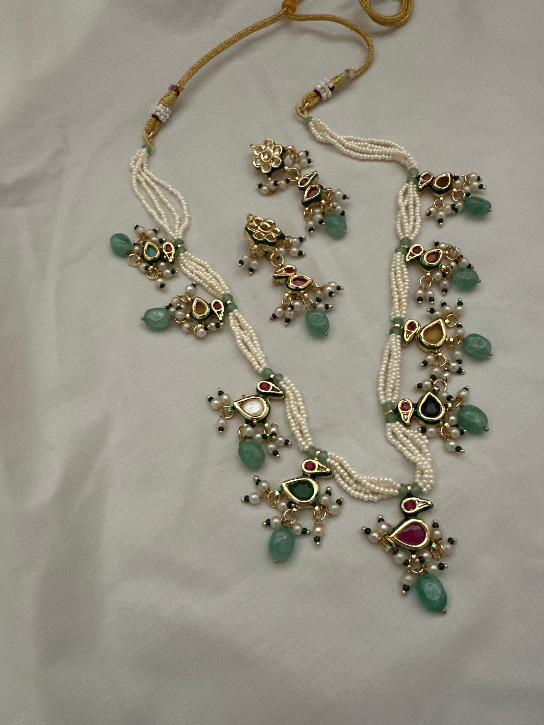 Birdie moti necklace set