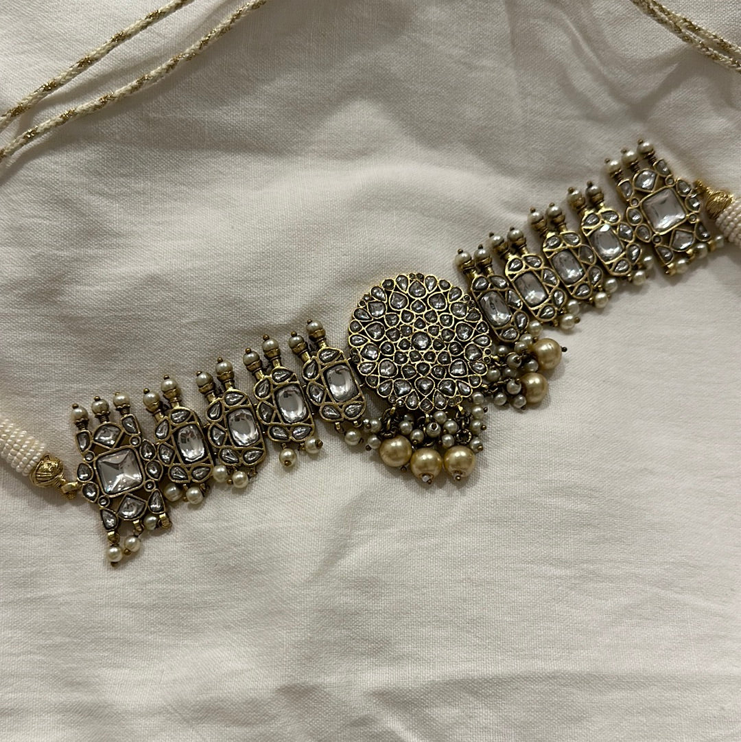 Mruna Raja Necklace