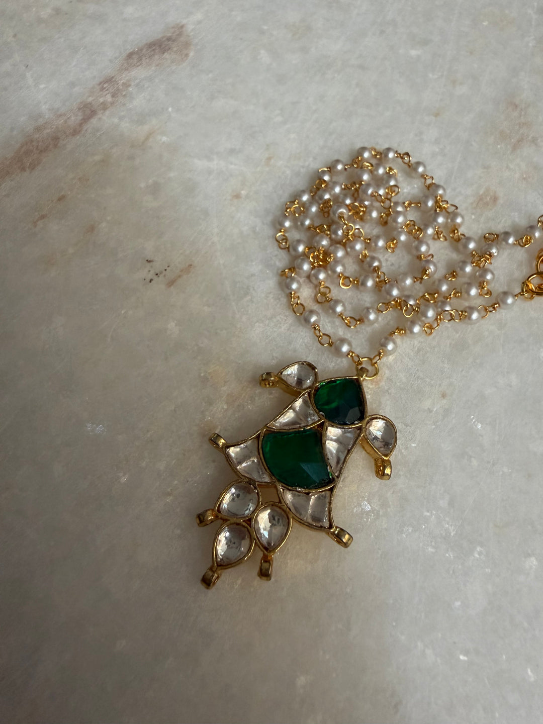 Rivasa fish necklace