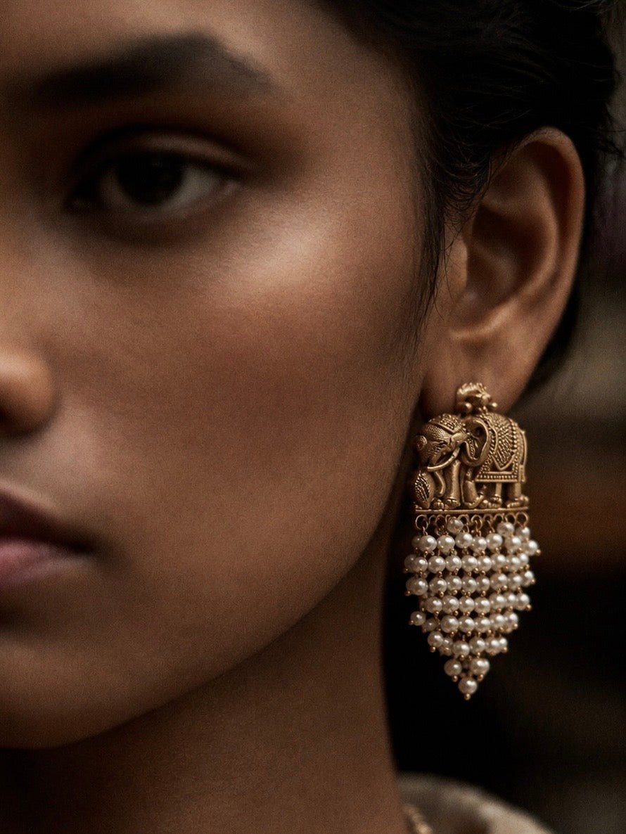 Gaurvi Pearl Earrings