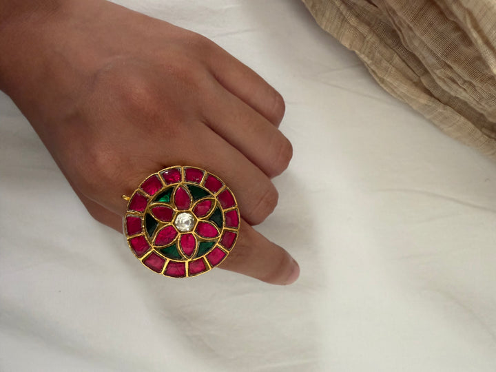 Statement jadau ring