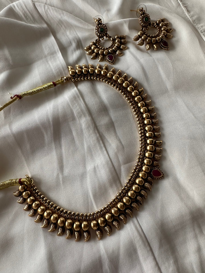Kritha onam necklace set