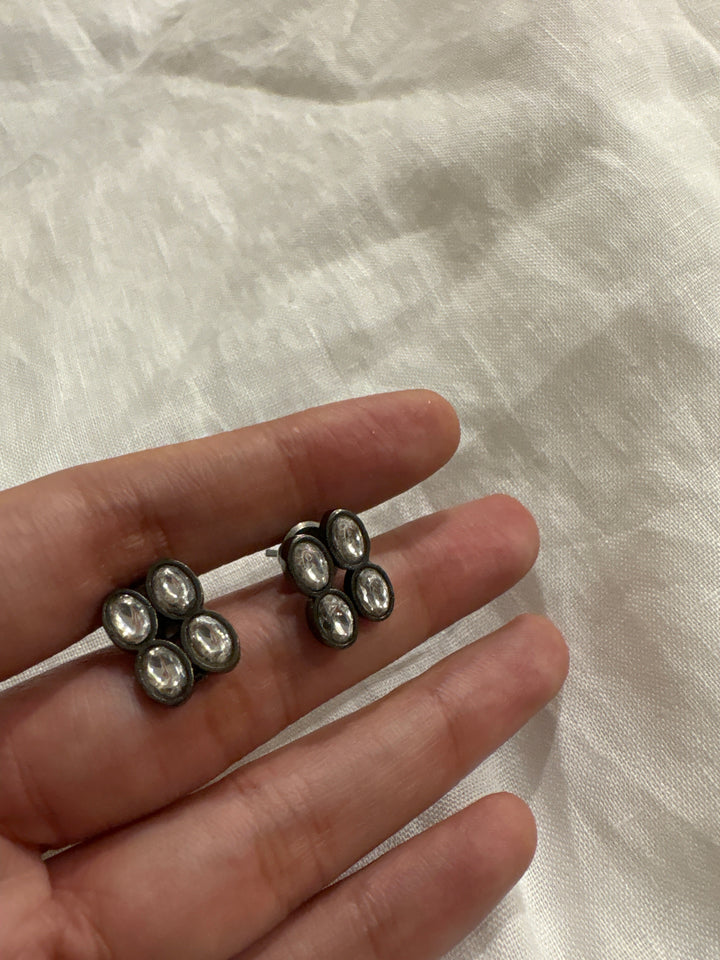 charcoal sleek choker necklace set