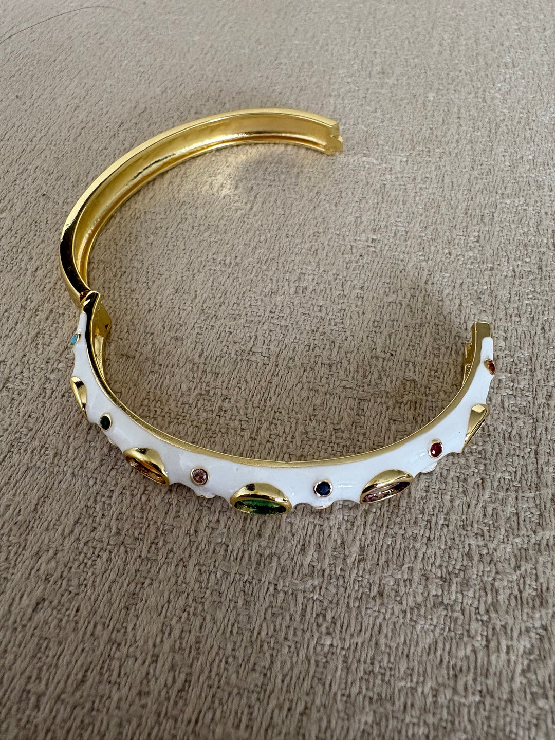 Enamelled gem bracelet