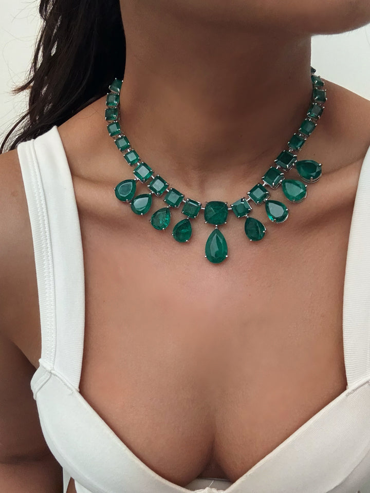 Greener cocktail necklace