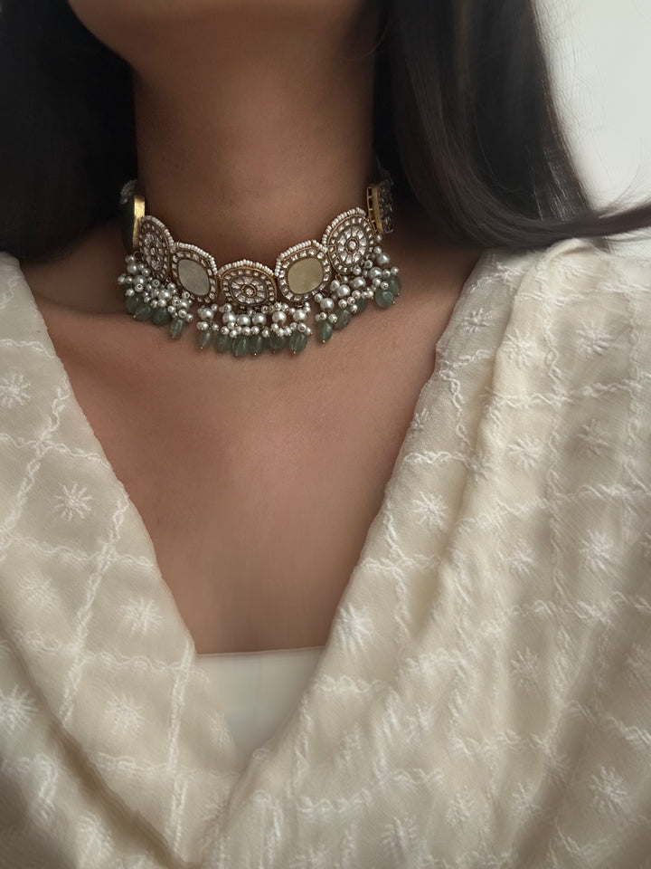 Sea green milky necklace set