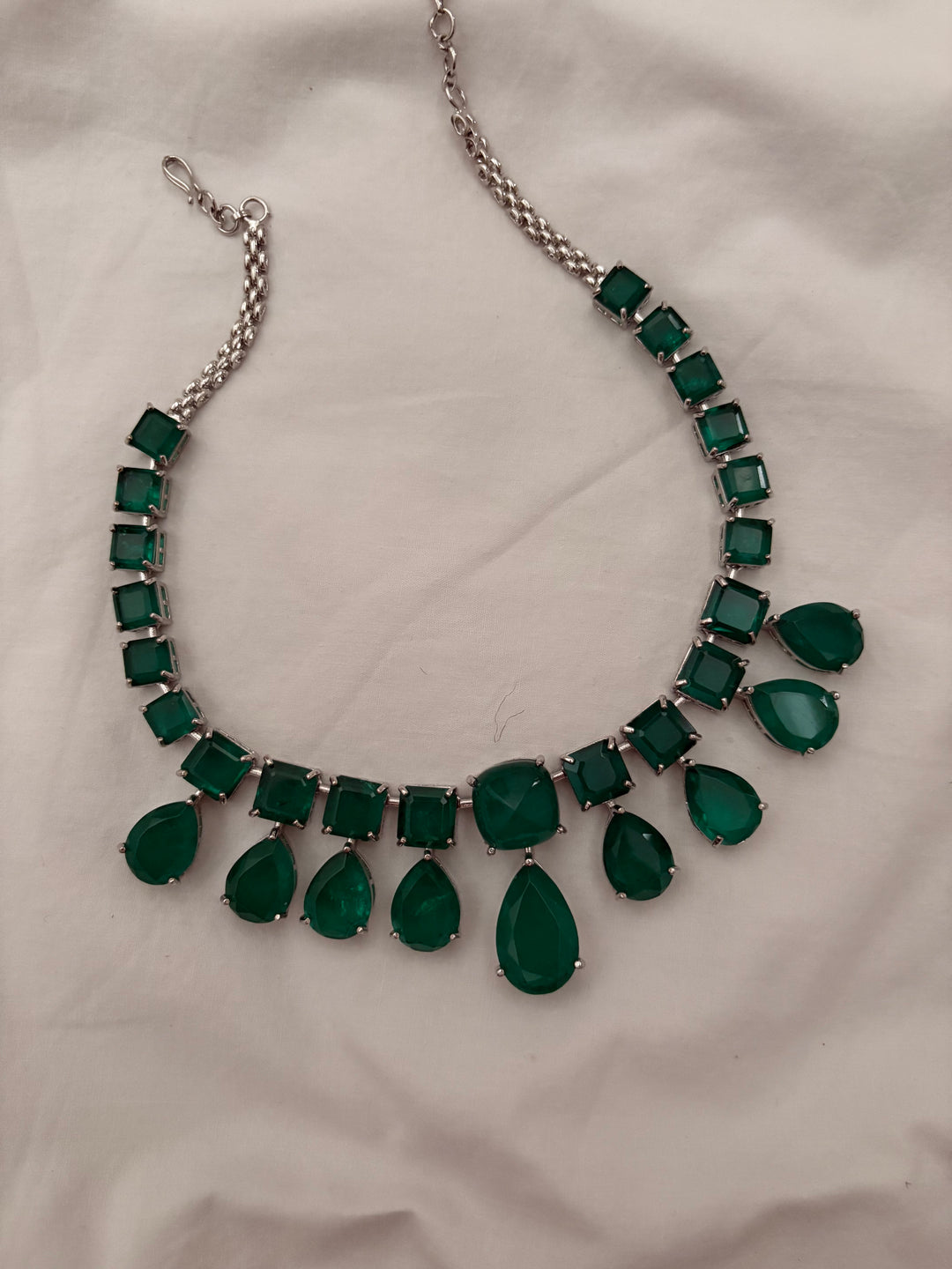 Greener cocktail necklace