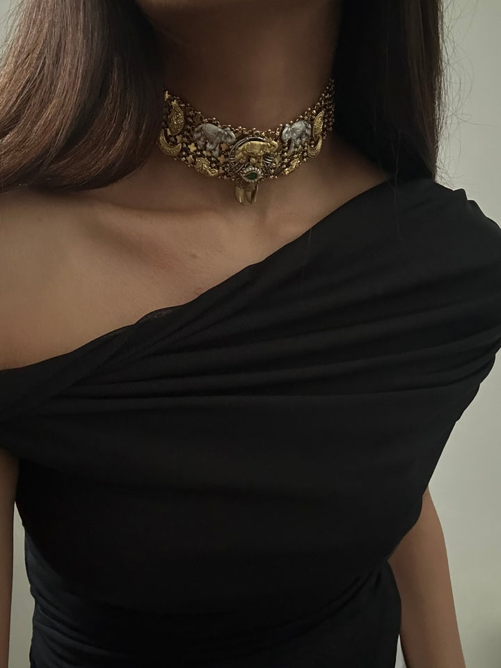 Tanji choker necklace