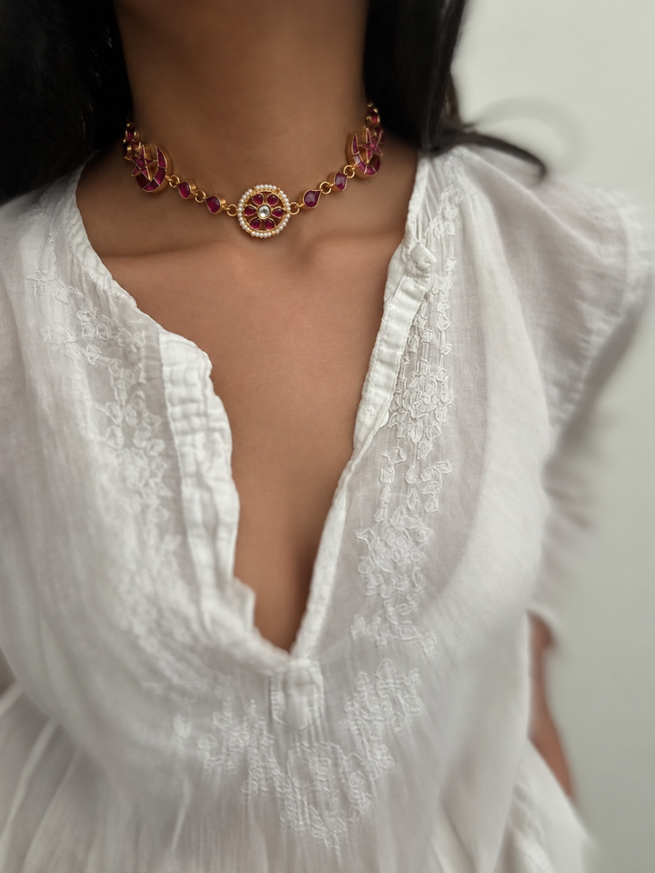 Suhana gulabi chand necklace