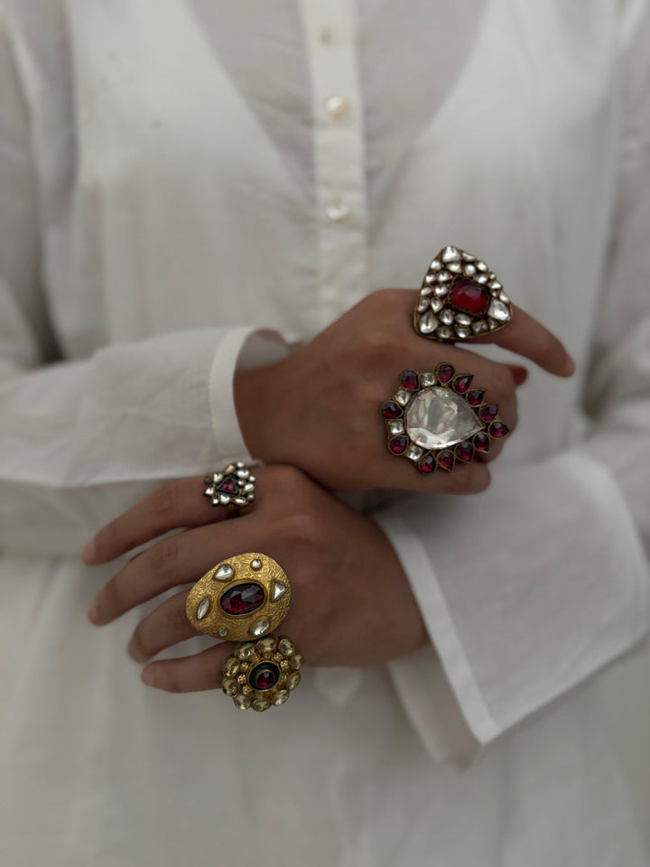 Rivaish vintage ring