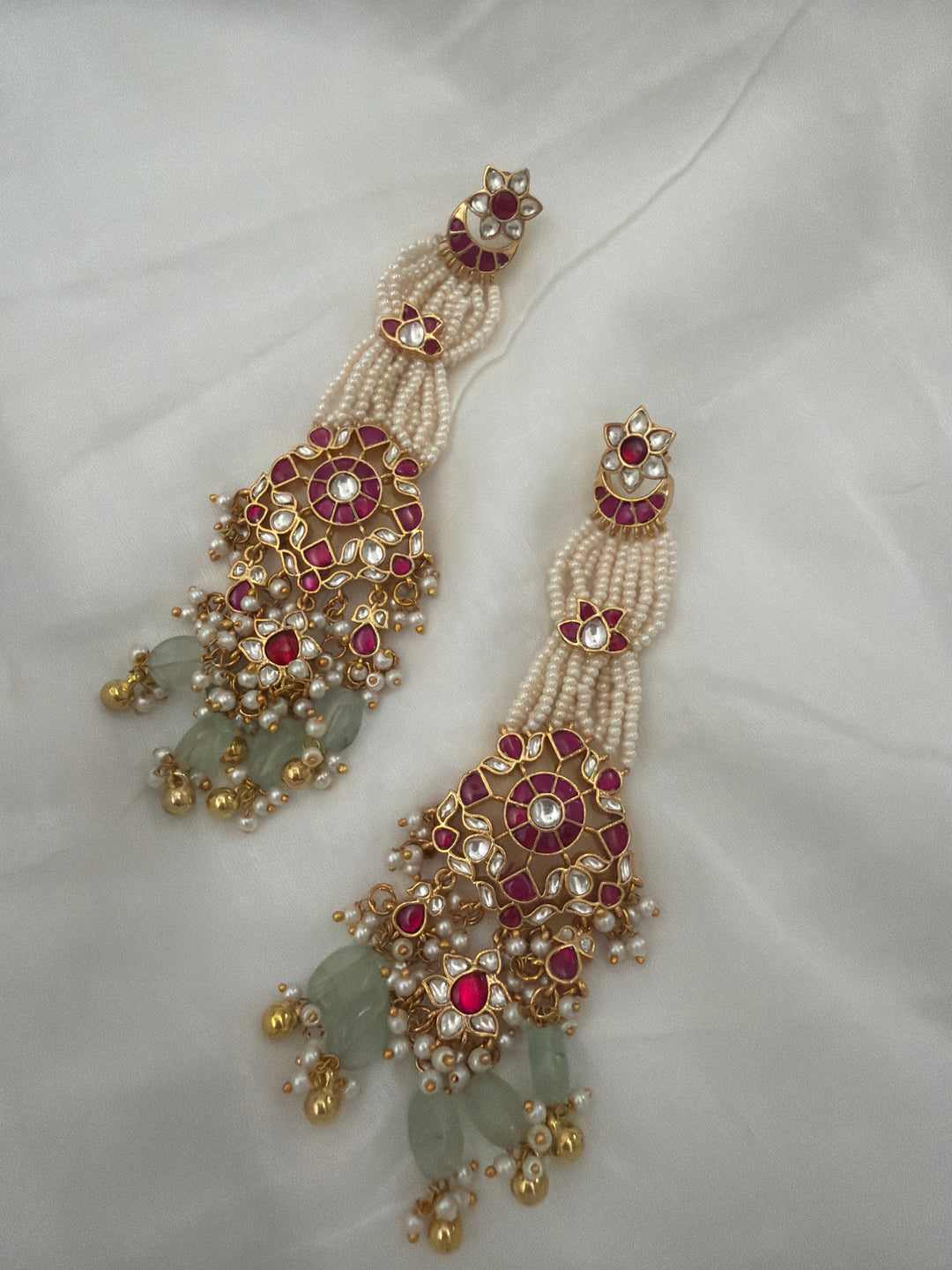 Bhajeo extra long earring