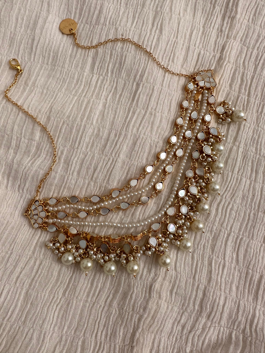 Milky Kanoti Necklace