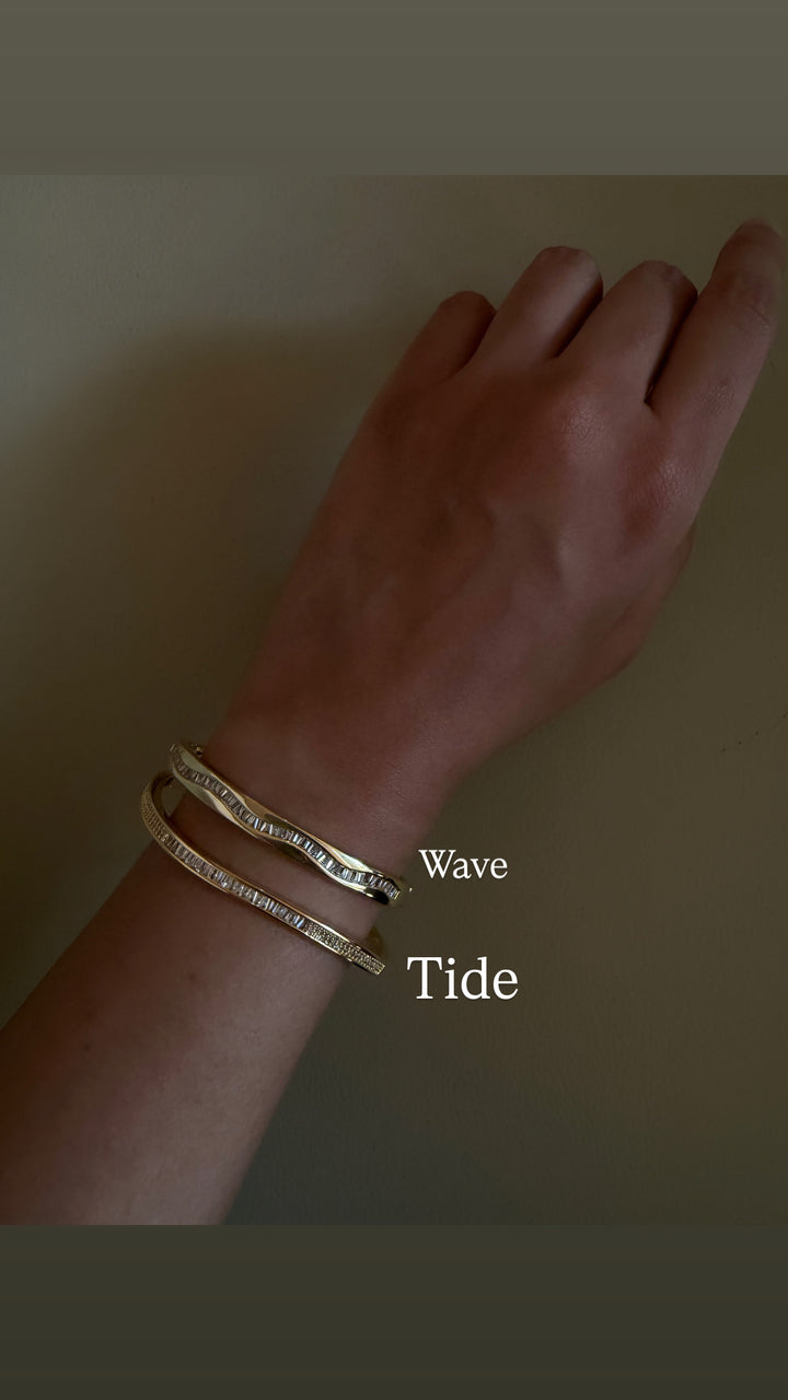 Tidal bracelet