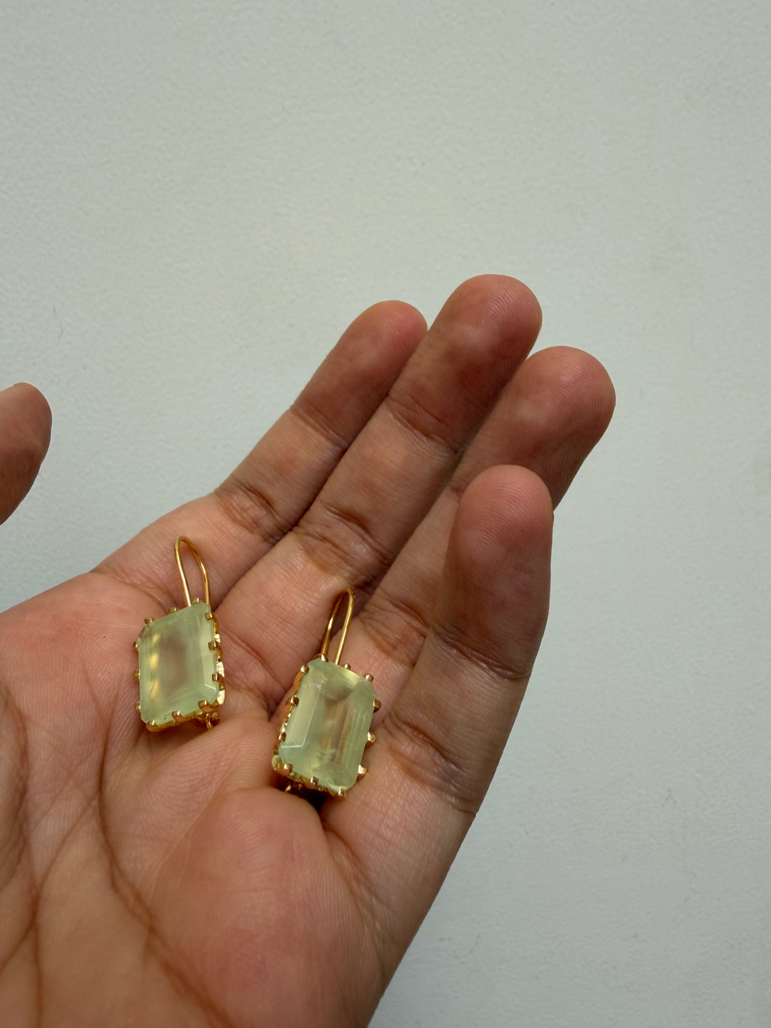 Classic tablet earrings