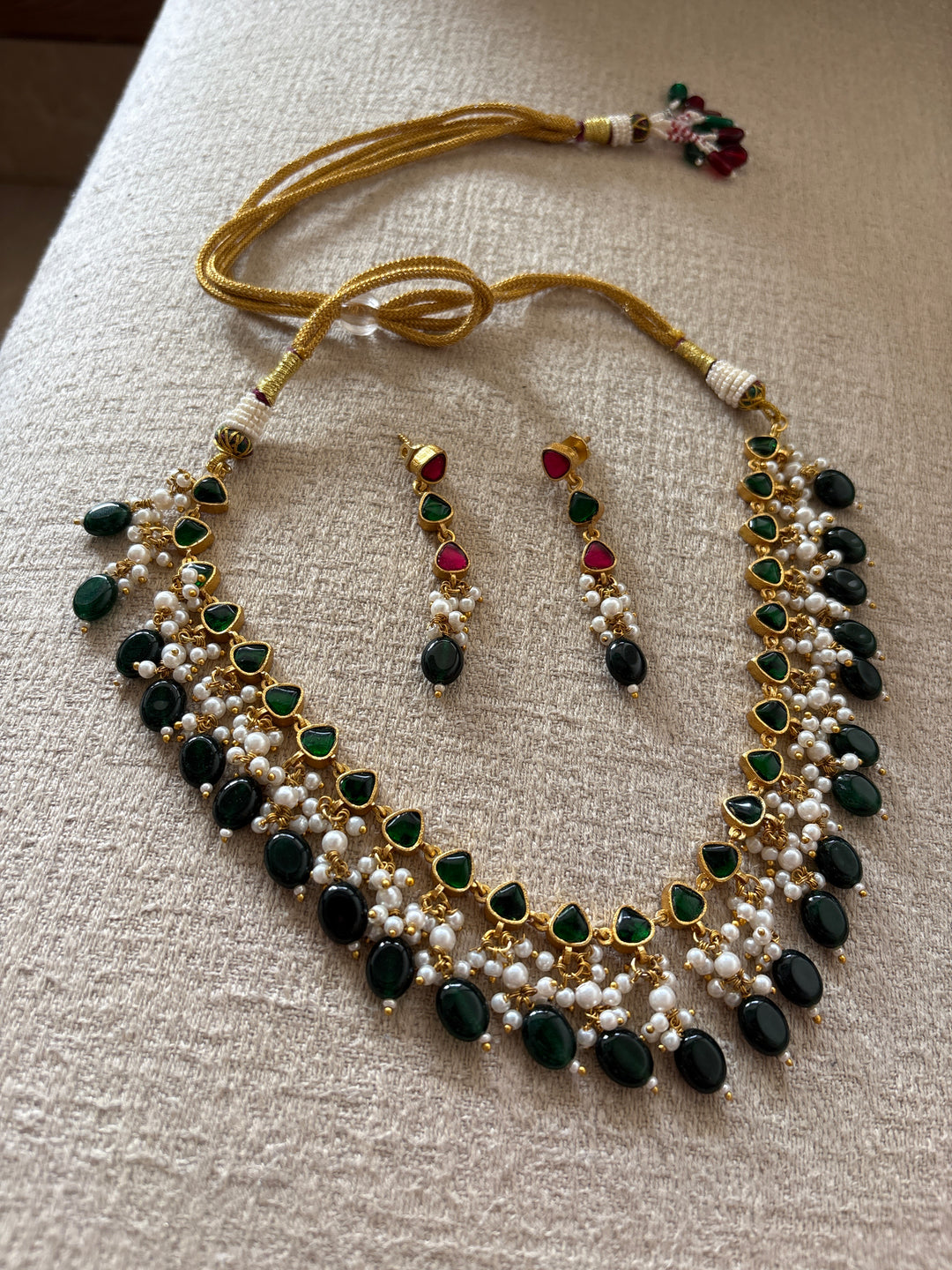 Martha 25 reversible Necklace Set