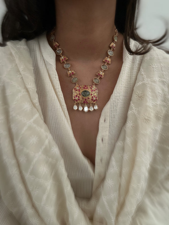 Nizam batti prehnite necklace