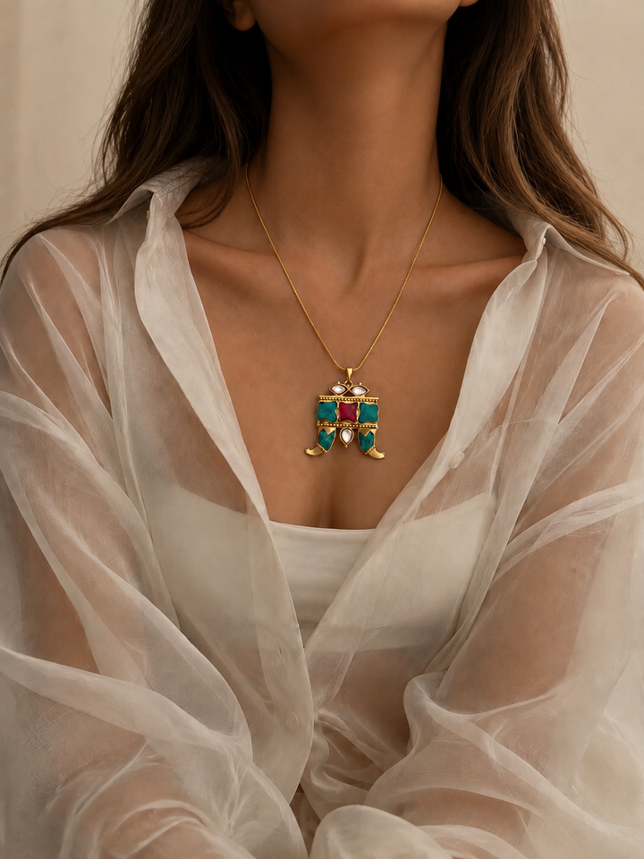 Sword motif necklace