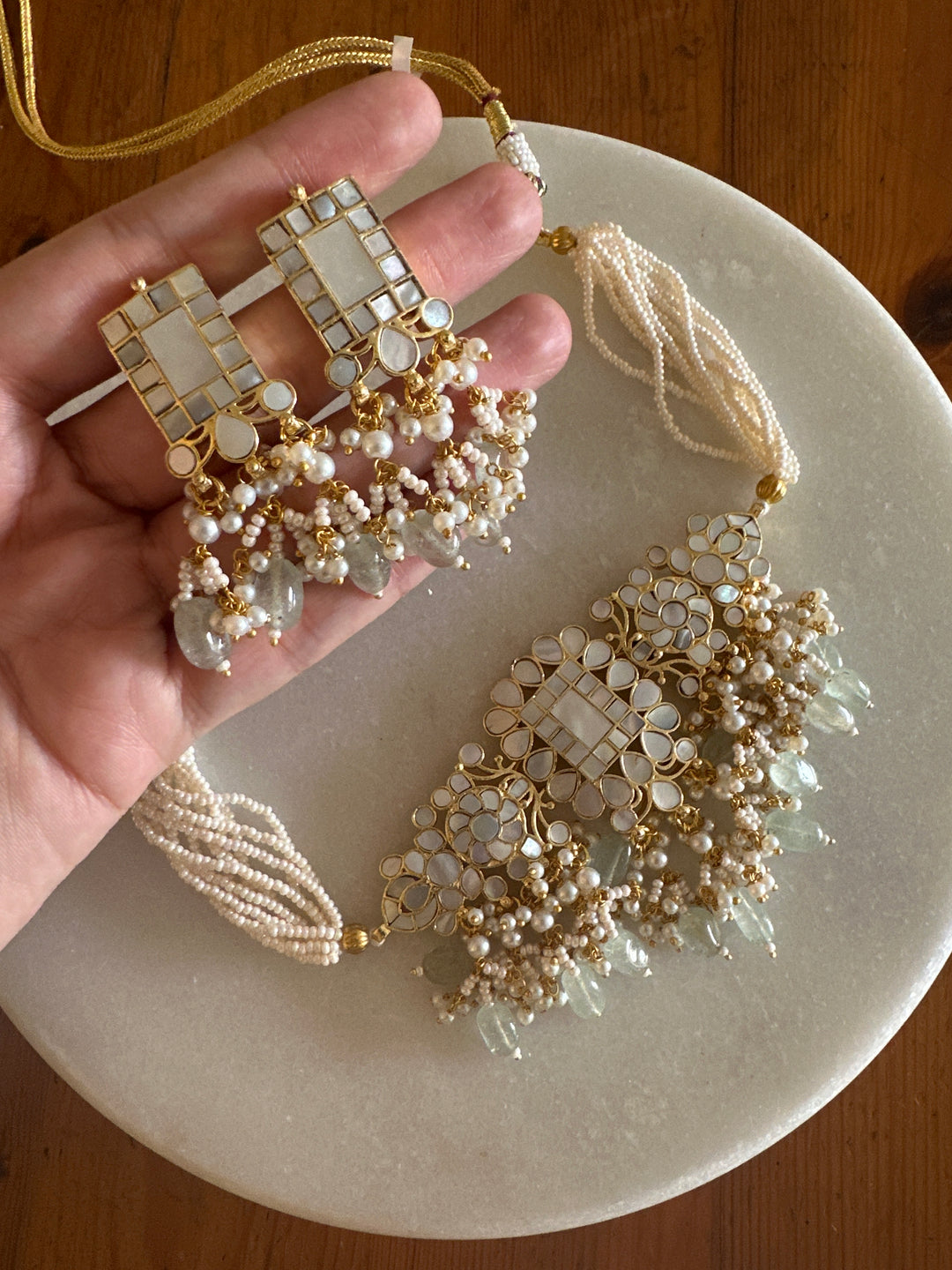 Tribhuvan necklace set