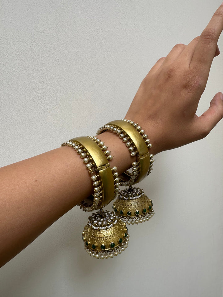 Jharoka bangle