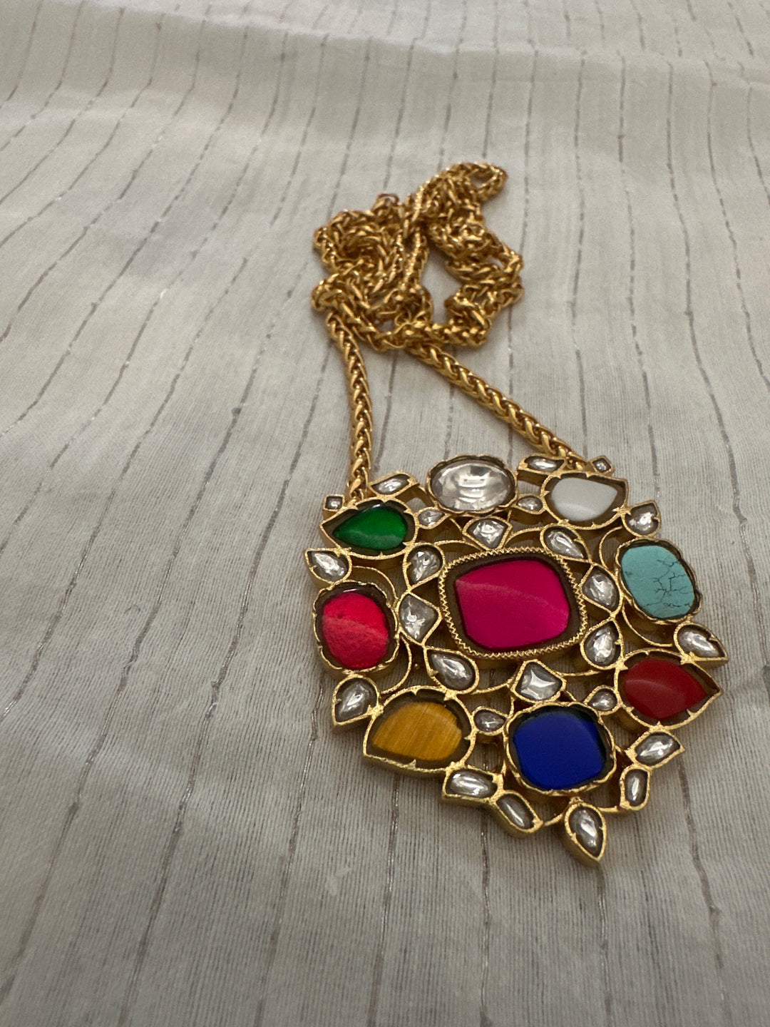Navratan paan necklace