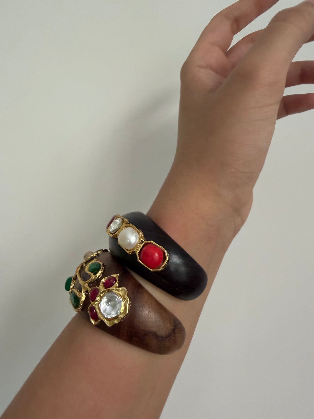 Jadau wooden bangle