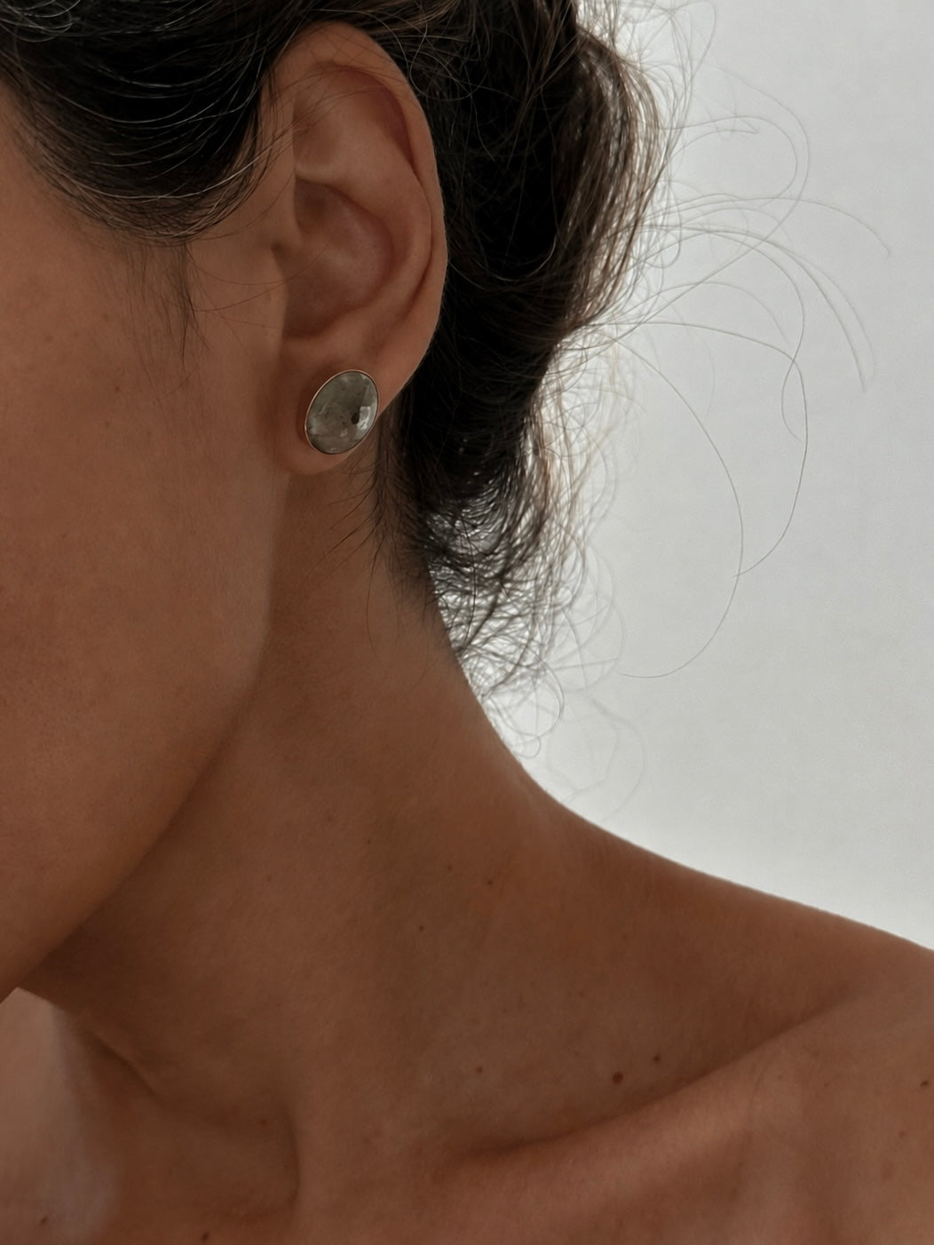 Green labro stone earrings
