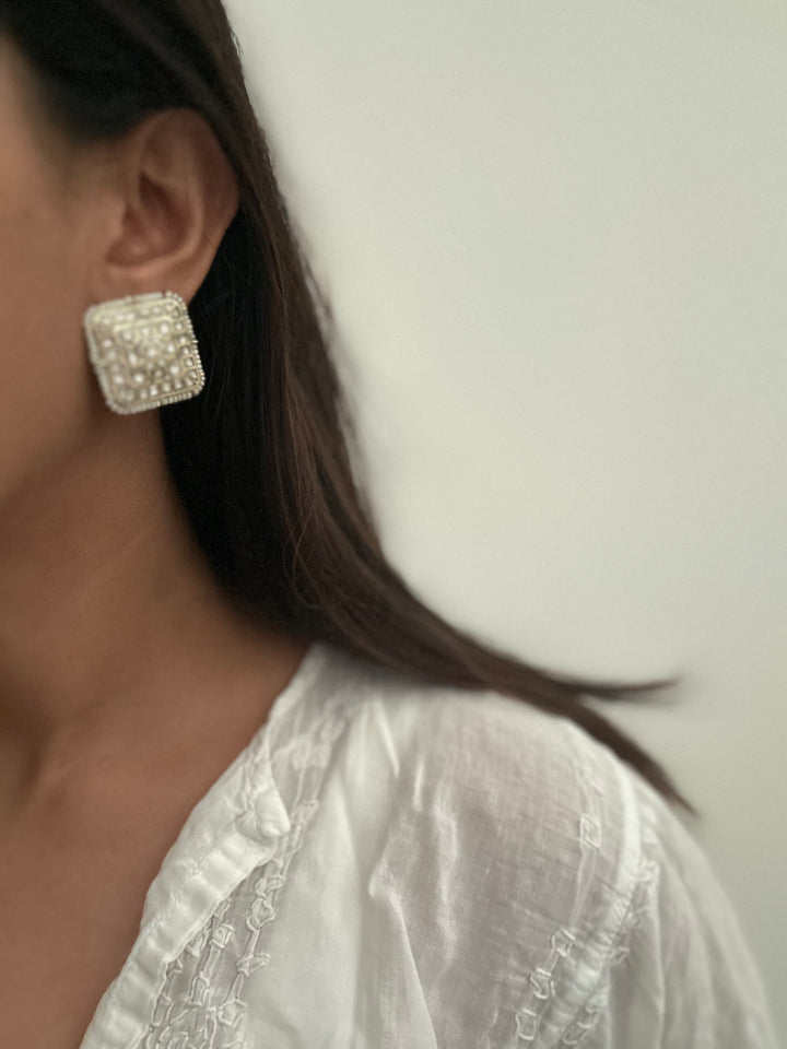 Pichai chokor earrings