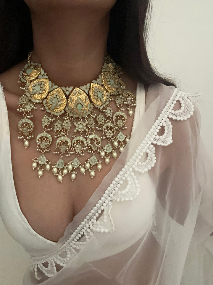 Siraya Necklace Set