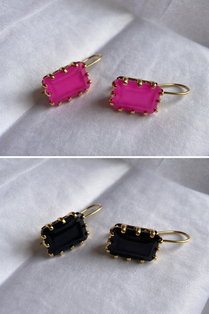 Classic tablet earrings