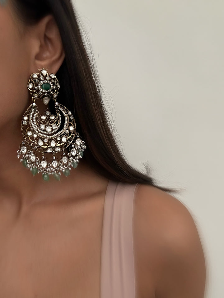 Arya Green Earrings