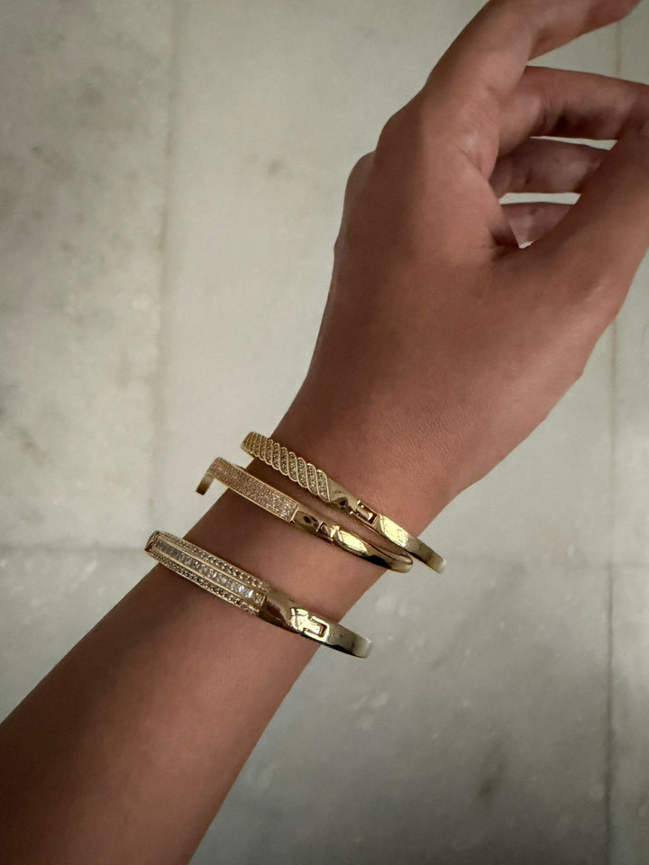 Silage Openable Bracelet