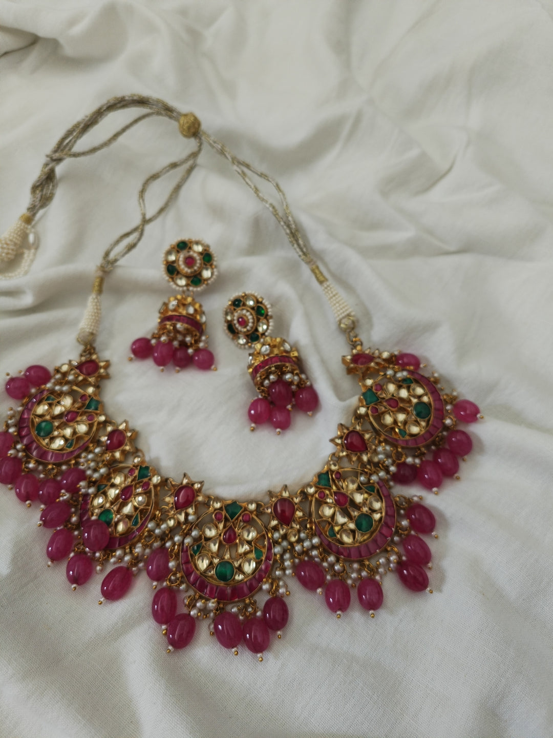 Rosa Necklace