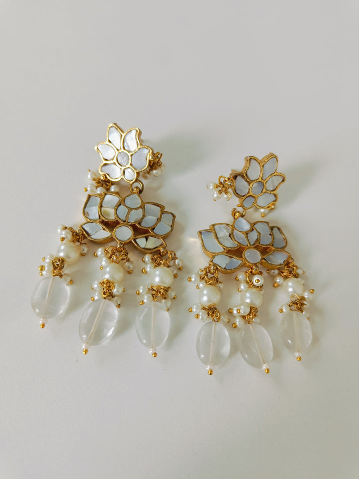 Lotus Milky Earrings