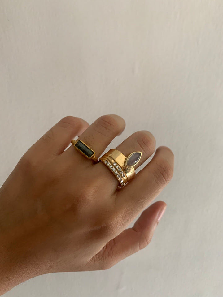 Aakriti Ring