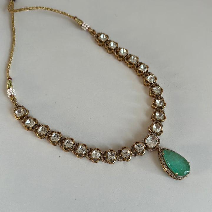 Amna Necklace