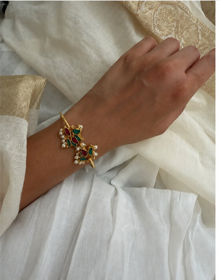 Zuhre cuff bracelet