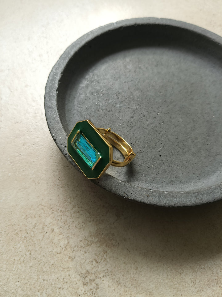 Terra tablet ring