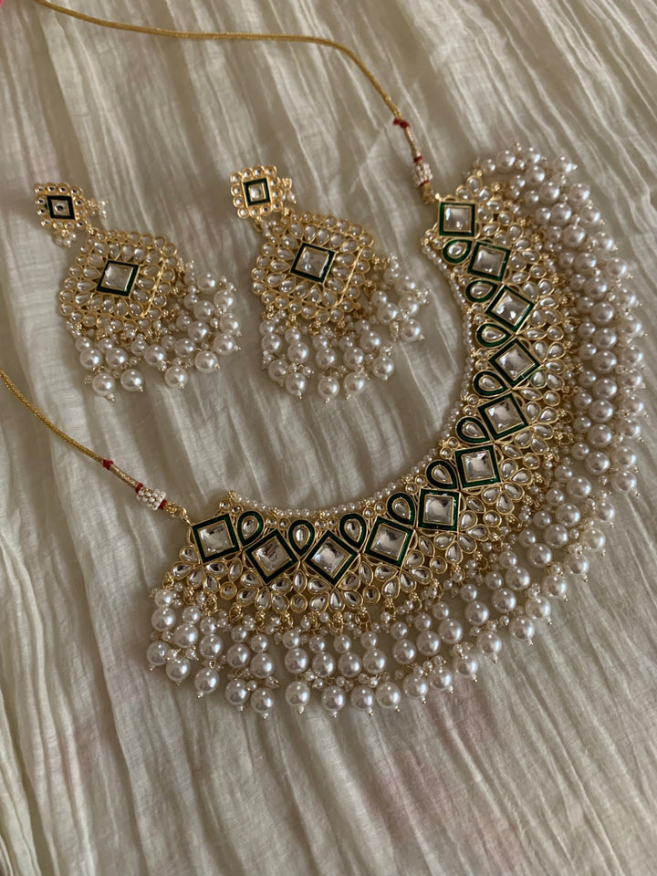 Pepper necklace set