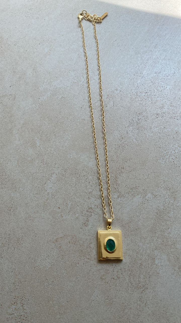 Via lara necklace