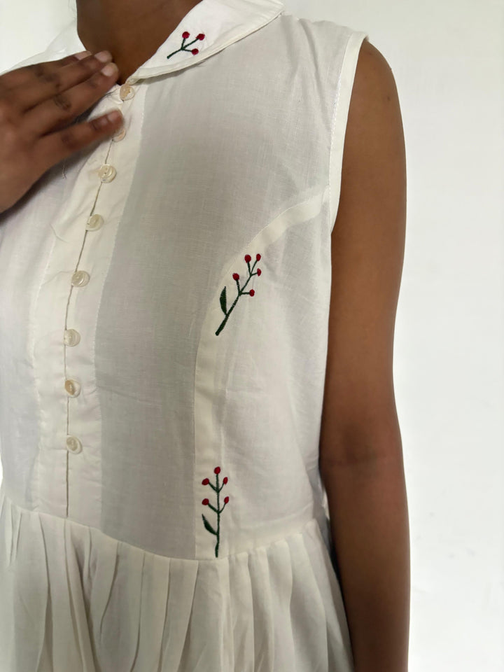 18 century Dress white