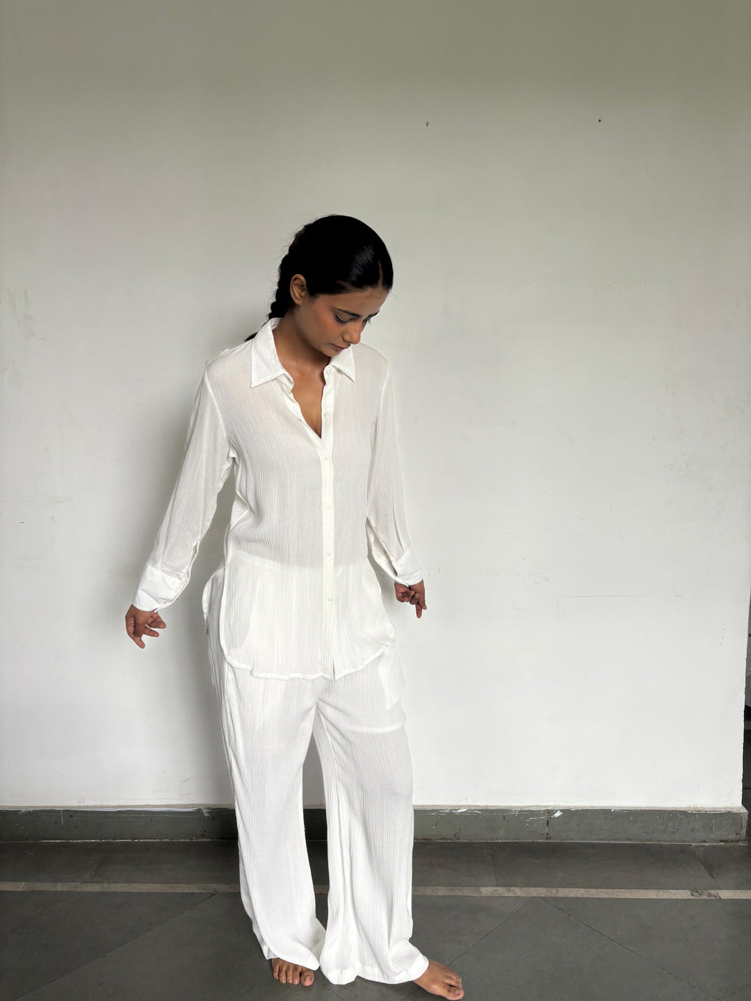 White pant shirt set