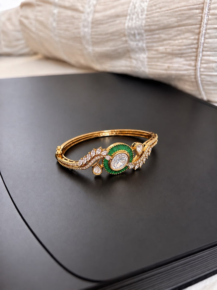 Eternal bracelet