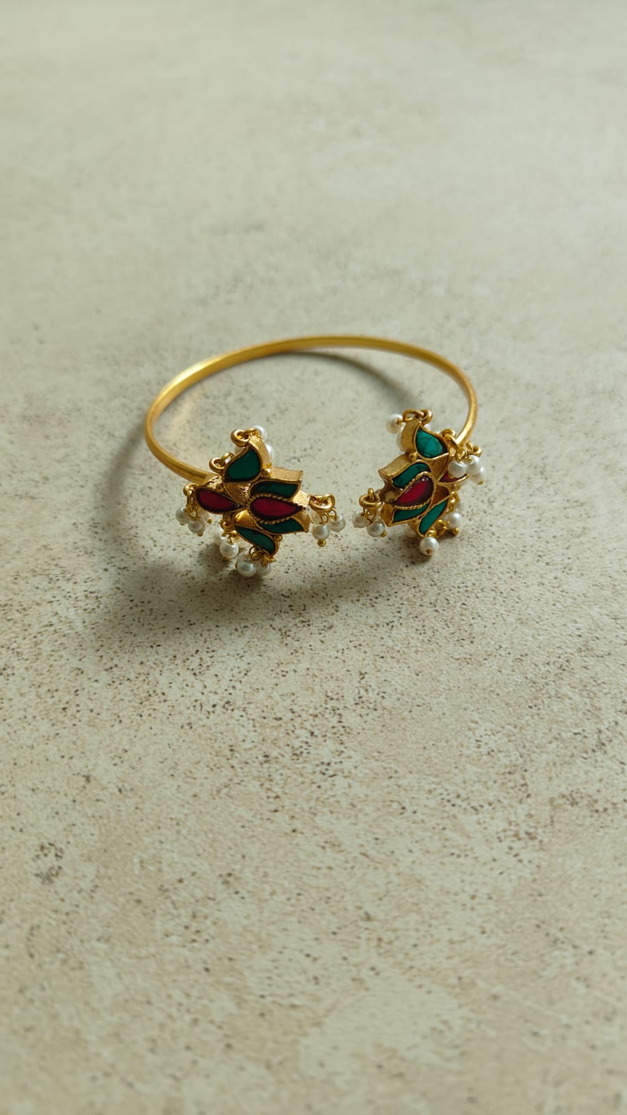 Zuhre cuff bracelet
