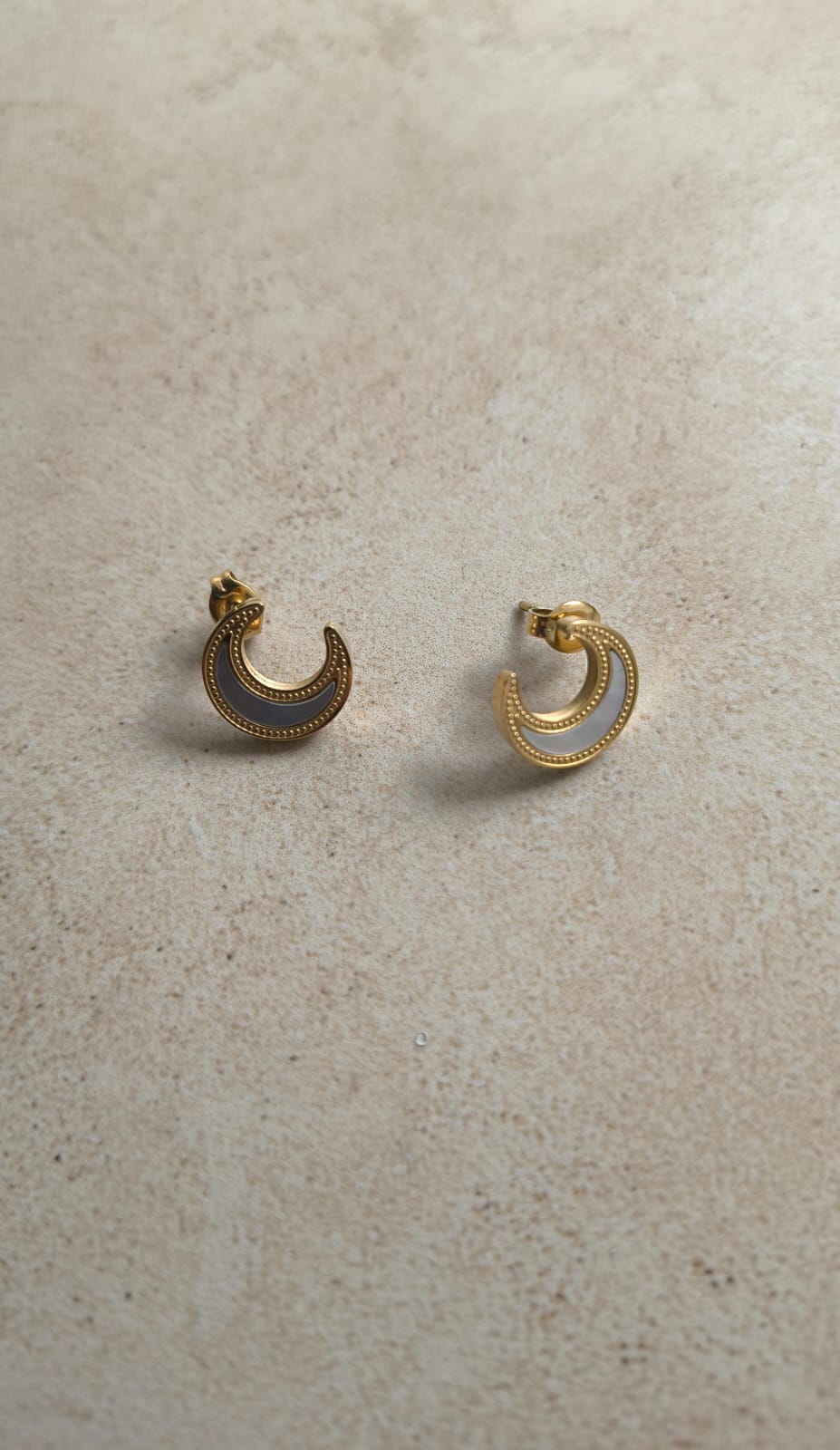 Titan moon earrings