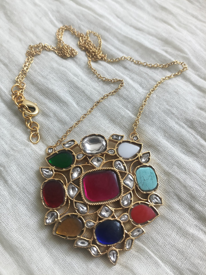Navratan paan necklace