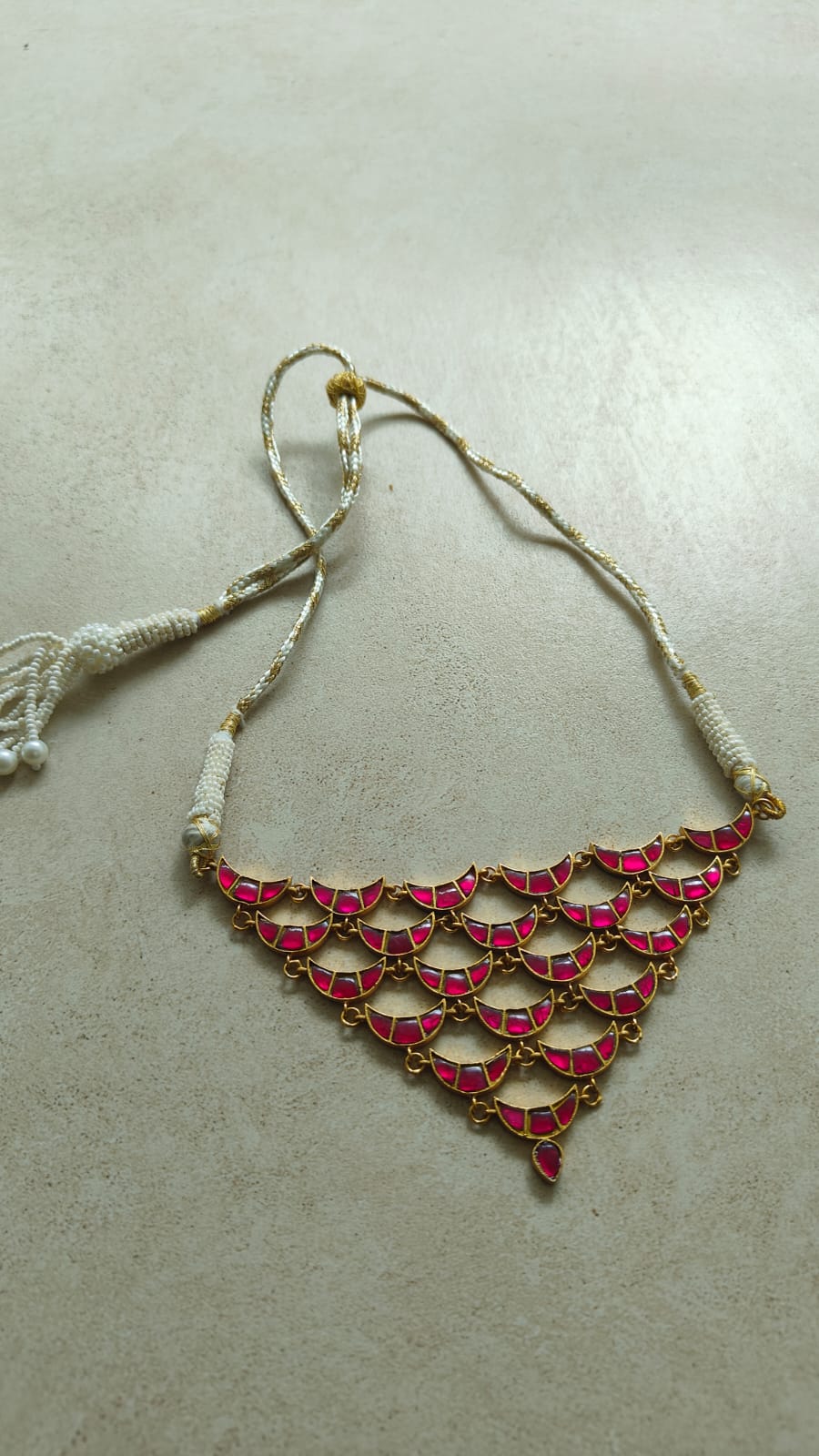 Gulabi chand necklace