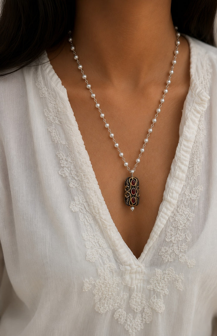 Sasha victoria necklace