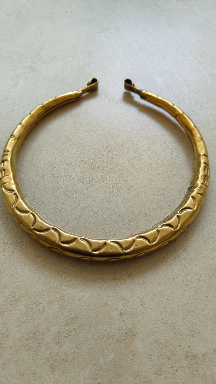 Tribal Trace Hasli Necklace
