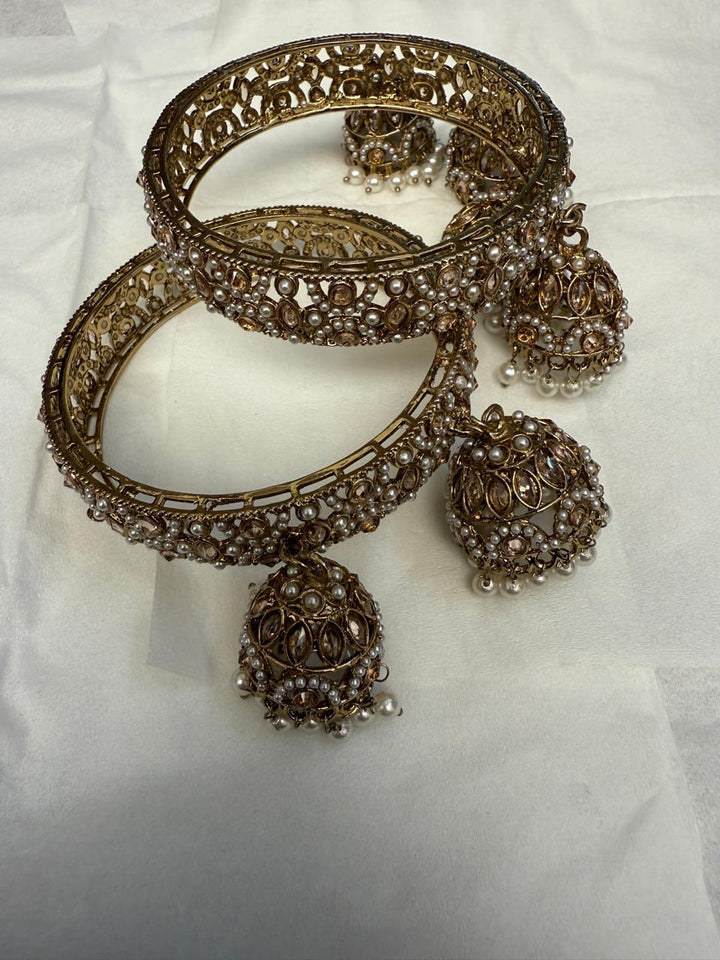 Manzil bangle bracelet