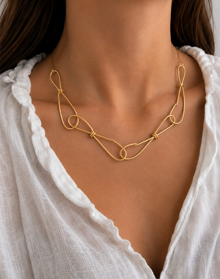 Knot Necklace